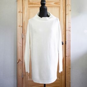 White Oversized Cowl Neck Dolman Style Ottoman Knit Sweater Size Small